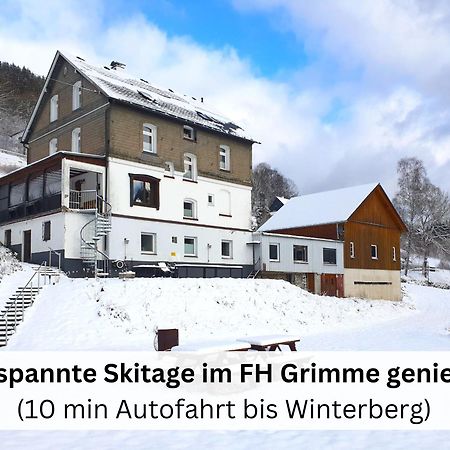 Ferienhaus Grimme - 350M2, 18 Betten - Mit Indoorspielplatz, Pool, Grosser Terrasse, Grill, Sauna, Kicker, Dart, Uvm - Ideal Fuer Familien Schmallenberg Exterior photo
