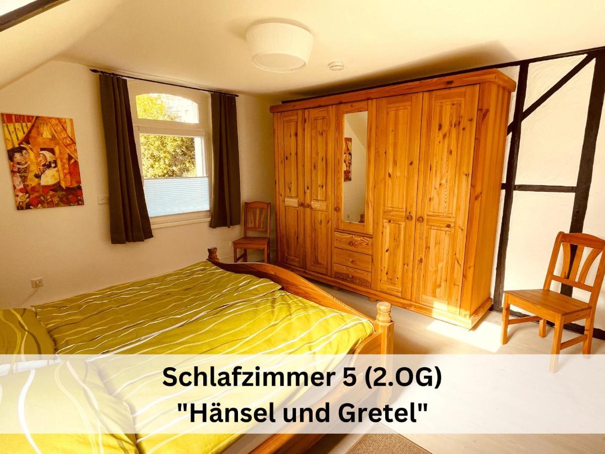 Ferienhaus Grimme - 350M2, 18 Betten - Mit Indoorspielplatz, Pool, Grosser Terrasse, Grill, Sauna, Kicker, Dart, Uvm - Ideal Fuer Familien Schmallenberg Exterior photo