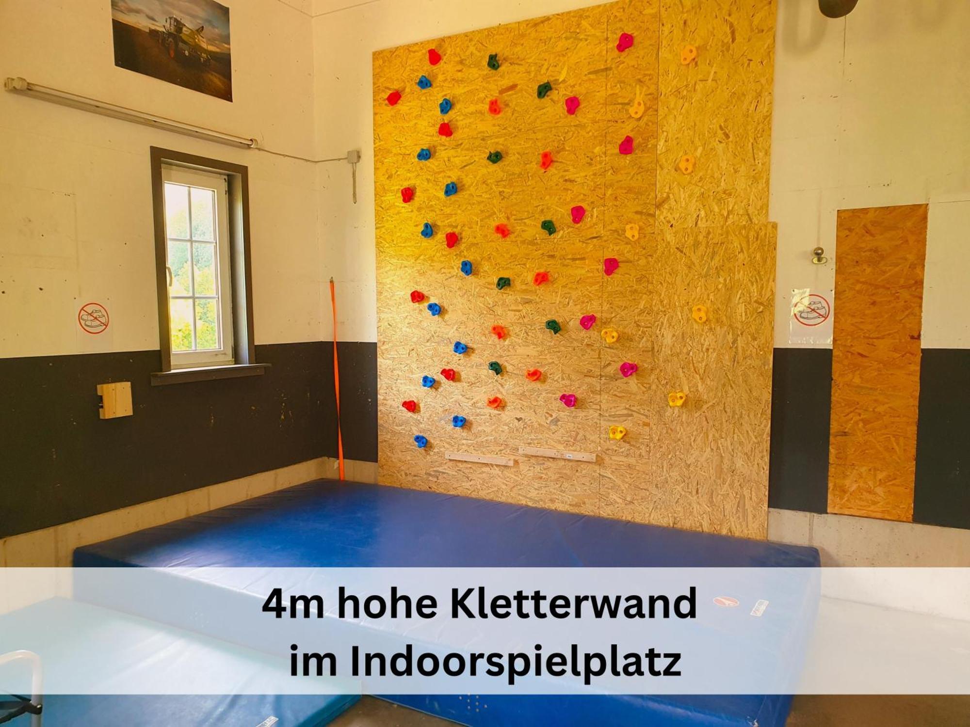 Ferienhaus Grimme - 350M2, 18 Betten - Mit Indoorspielplatz, Pool, Grosser Terrasse, Grill, Sauna, Kicker, Dart, Uvm - Ideal Fuer Familien Schmallenberg Exterior photo